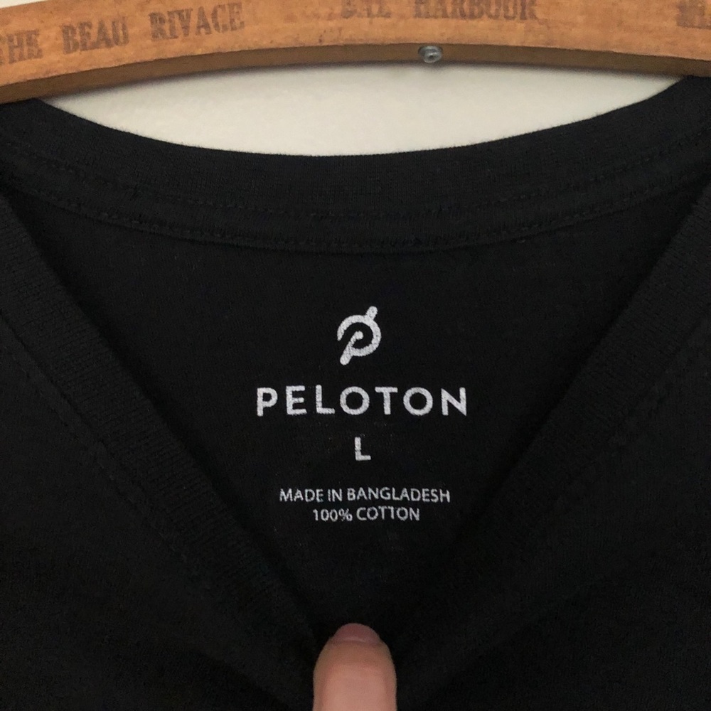 Peloton Century 100 Black Short Sleeve T-shirt - Picture 3 of 8